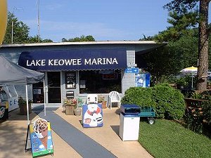 Keowee Marina store