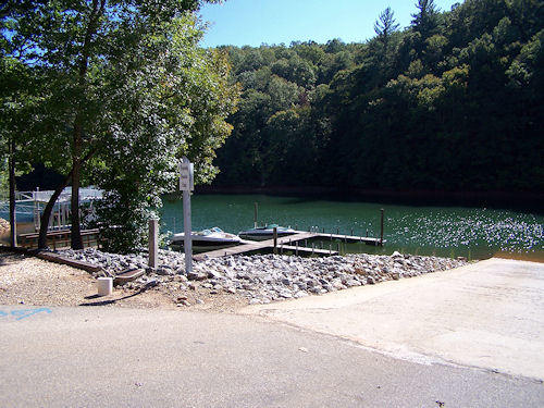 Boat ramp next to the slips